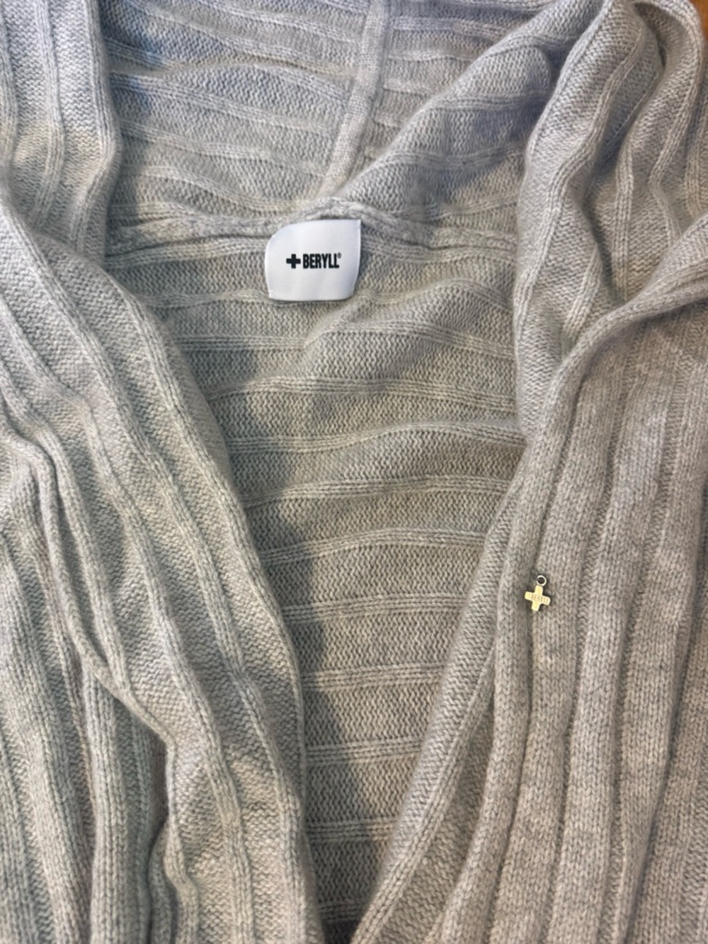 Light Gray Ribbed Open bubble Cardigan Sweater - Picture 2 of 5